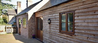Disabled Friendly Cottage in Midlands, No Deposit
