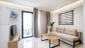 Superior Apartment, Balcony, City View | 1 bedroom, individually decorated, free WiFi, bed sheets