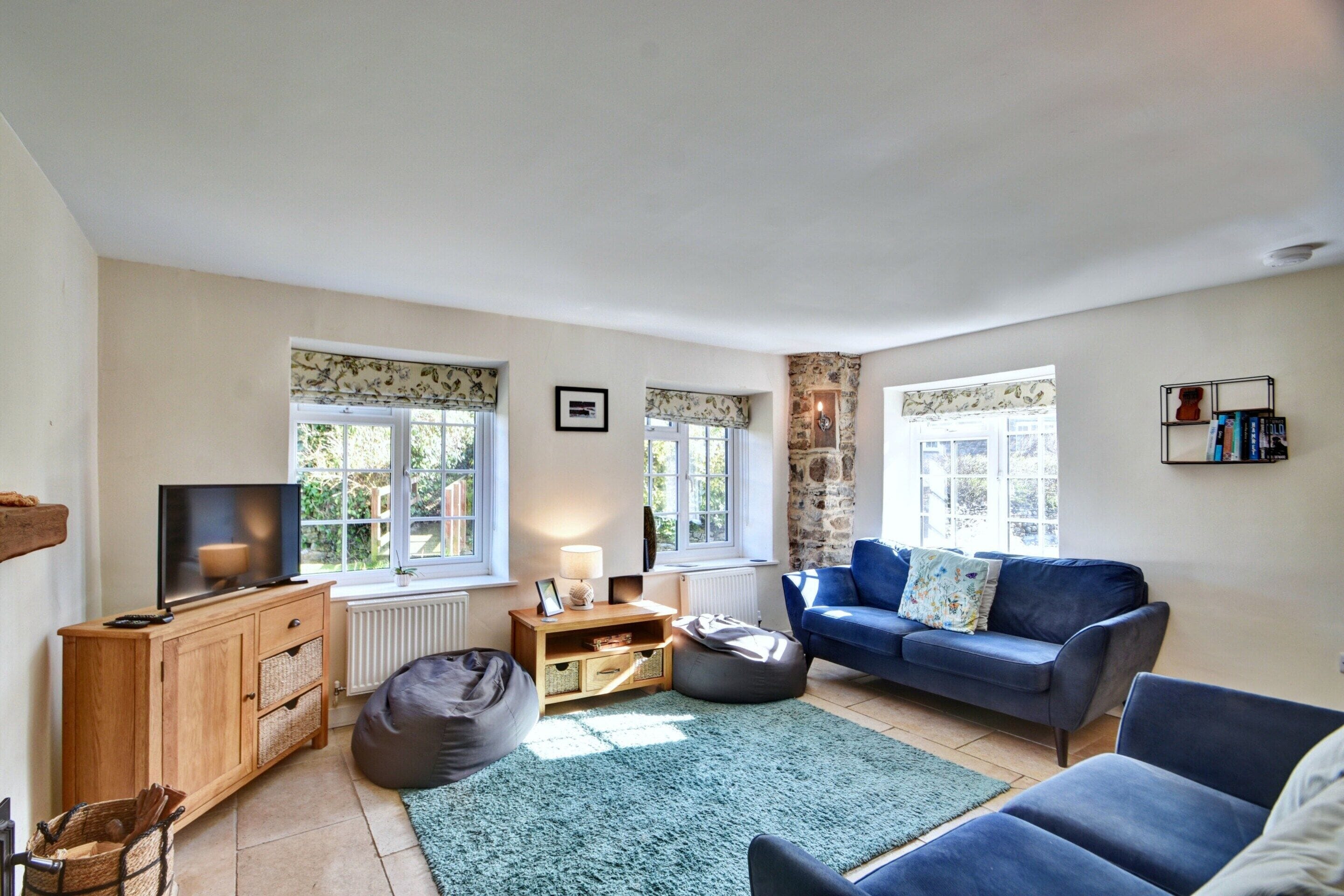 Cottage | Living room