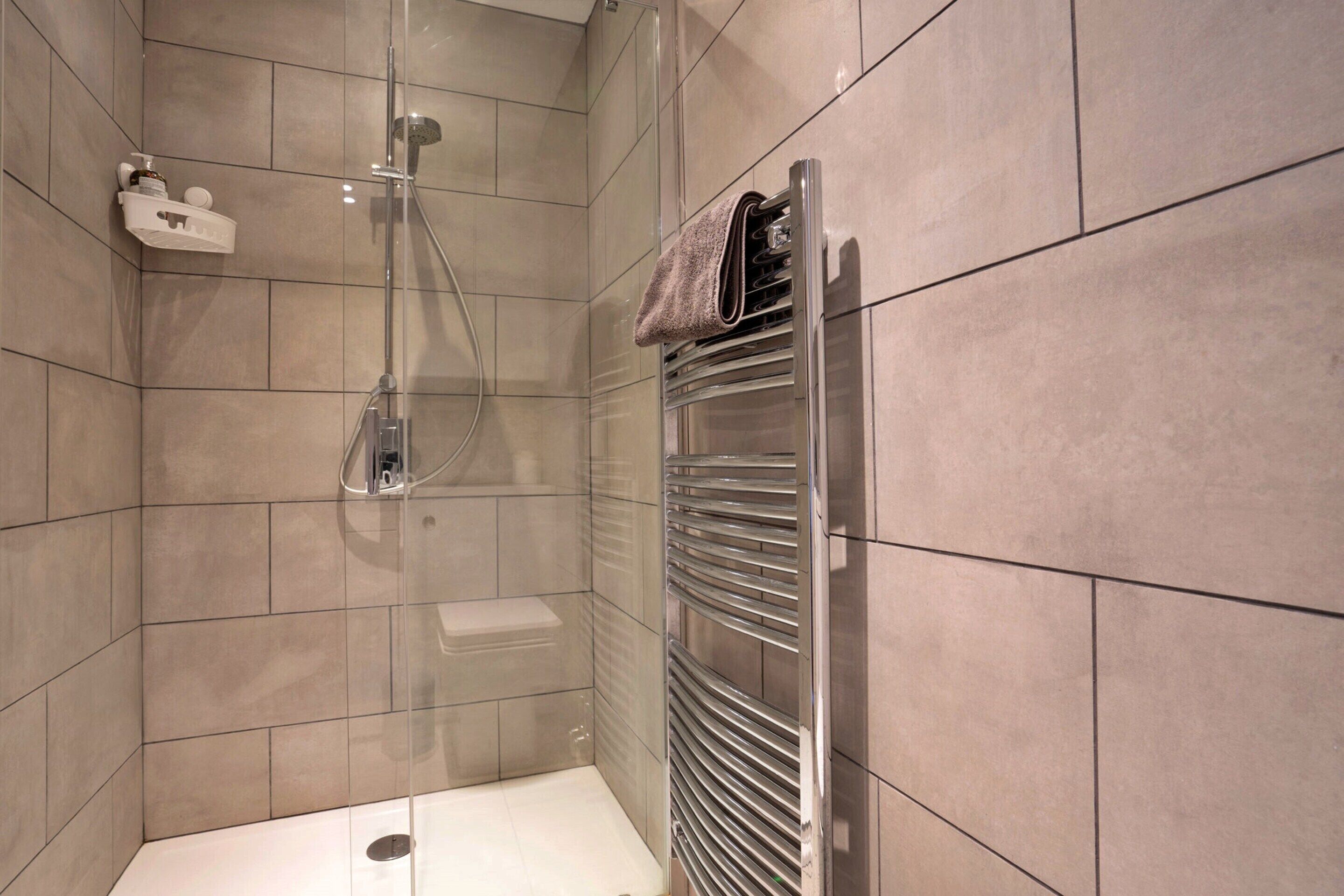 Cottage | Bathroom