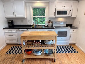 Microwave, oven, stovetop, dishwasher