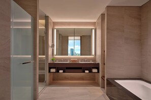Hair dryer, bathrobes, slippers, bidet - Hyatt Regency Kuala Lumpur At KL Midtown (Kuala Lumpur)