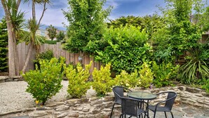 Unclassified image, 5 of 36, button - Cottage in Cornwall Near Porth Beach (Newquay)