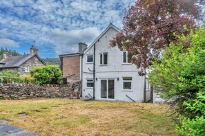 Mobile Home | Exterior - Cottage in Betws-y-coed Near Snowdonia Trails (Betws-Y-Coed)
