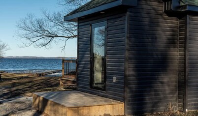 2 Bedroom Cottage #7: Willow Bay