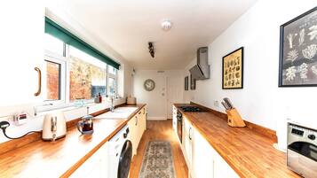 Apartment | Private kitchen