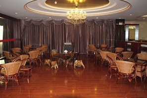 Khu ăn uống
