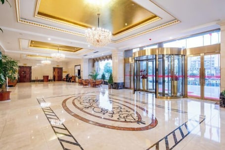 Interior. Huaining Hongbo All Seasons Hotel