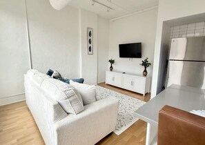 TV