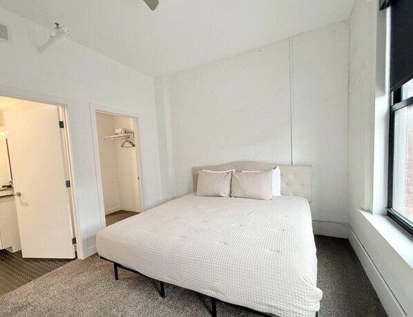3 bedrooms, iron/ironing board, travel cot, free WiFi
