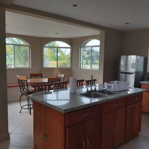 Private kitchen - Two Story Resort Home - Golf Course and Water View (Gran Pacifica Resort)