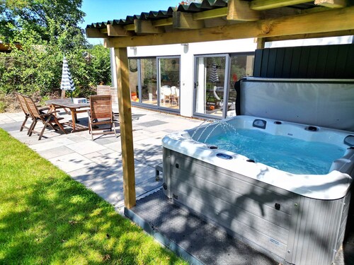 Cottage Near Dartmoor With Hot Tub