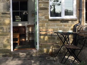 Tempat makan outdoor