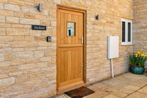 Cottage | Exterior - Cottage in Northumberland With Riverside Walk (Peterborough)