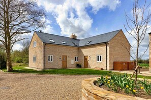 Cottage | Exterior