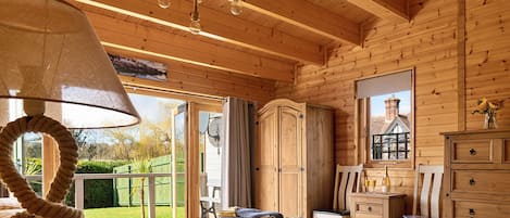 Ferienhaus | 1 Schlafzimmer, individuell eingerichtet, Bügeleisen/Bügelbrett