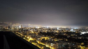 City view from property - Relax and Work at Miraflores (Lima)