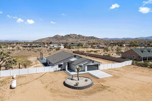 Talo (4 Bedrooms) | Sisätilat