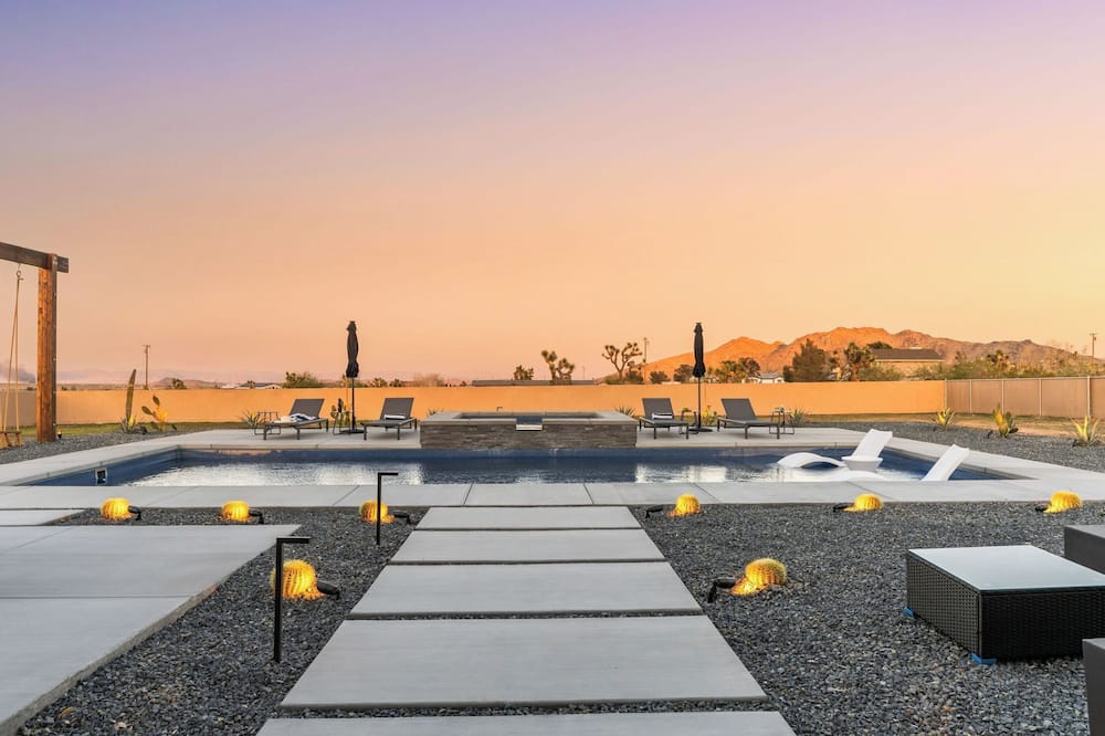 Bocce, Pool+spa, Game Room, Firepit Modern Oasis Yucca Haven by Avantstay - Joshua Tree, CA