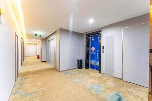 Interior - Home Inn Baiyun Hotel (Huai'an Railway Station Mandu Plaza) (Huai'an)