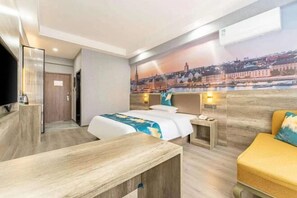 Room - Home Inn Baiyun Hotel (Huai'an Railway Station Mandu Plaza) (Huai'an)