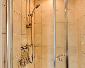 House | Bathroom