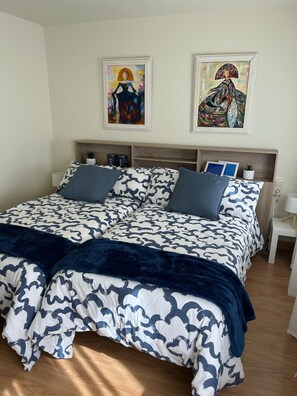 4 bedrooms, desk, iron/ironing board, travel cot - Palafox Fitero House (Fitero)