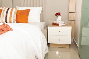 2 bedrooms, iron/ironing board, WiFi, bed sheets - New 2-bedroom apartment in Lekki (Lagos)