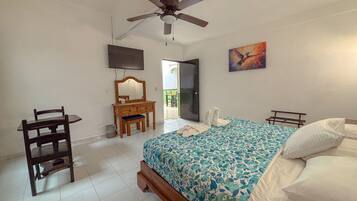 Habitación doble | 1 dormitorio y wifi gratis