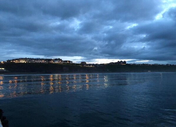 Unclassified image, 1 of 34, button - Cottage in Whitby Near Scenic Seafront (Whitby)