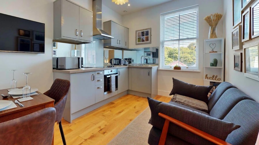 马特洛克靠近德文特河的公寓