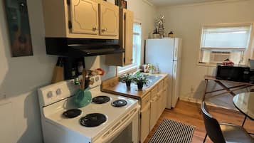 Micro-ondas, fogão, cooktop, lava-louças