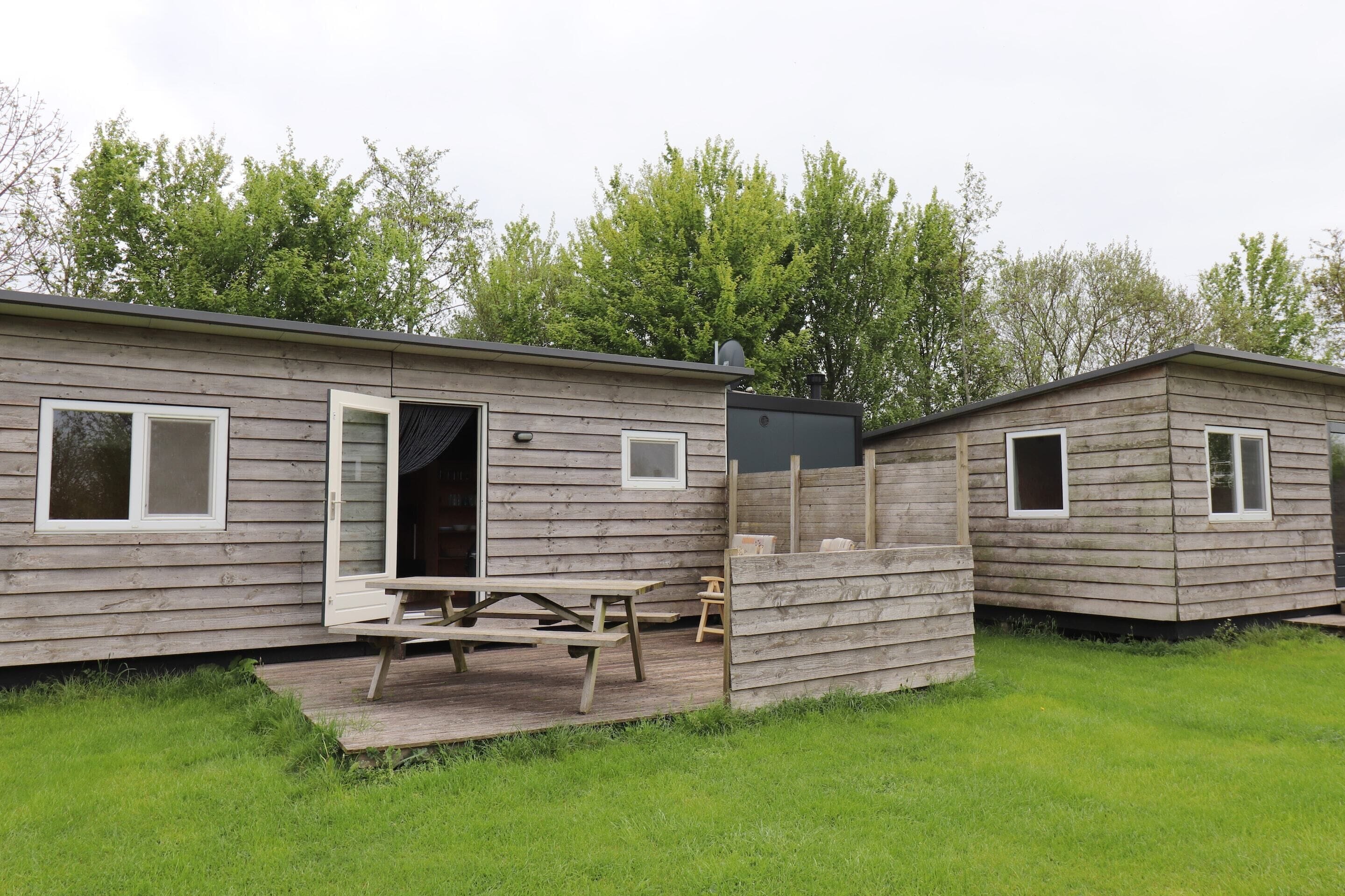 House | Tempat makan luar