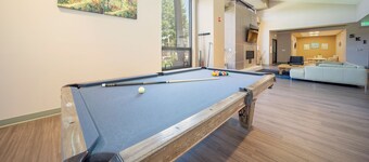 Budget 1 bedroom, private deck, clubhouse amenities