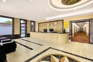 Ảnh chưa phân loại, 3 trong số 4 ảnh, nút