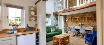 Cherry Cottage in Yorkshire, No Deposit