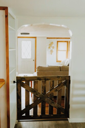 Family Friendly 4BR/3BA Retreat - Near Greek Peak, Cornell, & SUNY Cortland