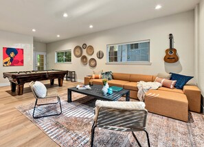 Smart TV, fireplace, books