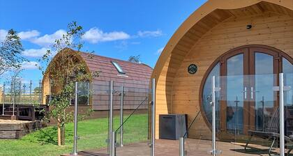 Glamping Pod in Yorkshire Wolds Countryside