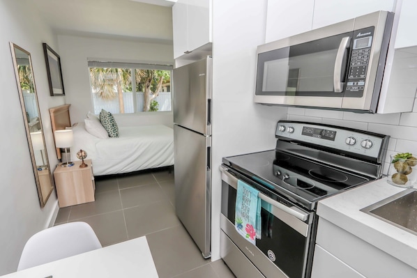 Monolocale Standard | Cucina privata | Microonde