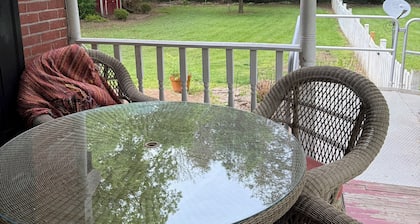 4-bedroom house in charming Buckhannon with AC, WiFi.