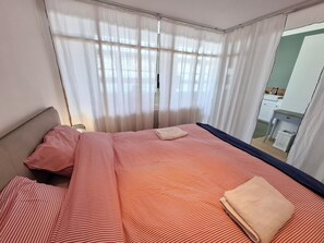 1 bedroom, iron/ironing board, free WiFi, bed sheets