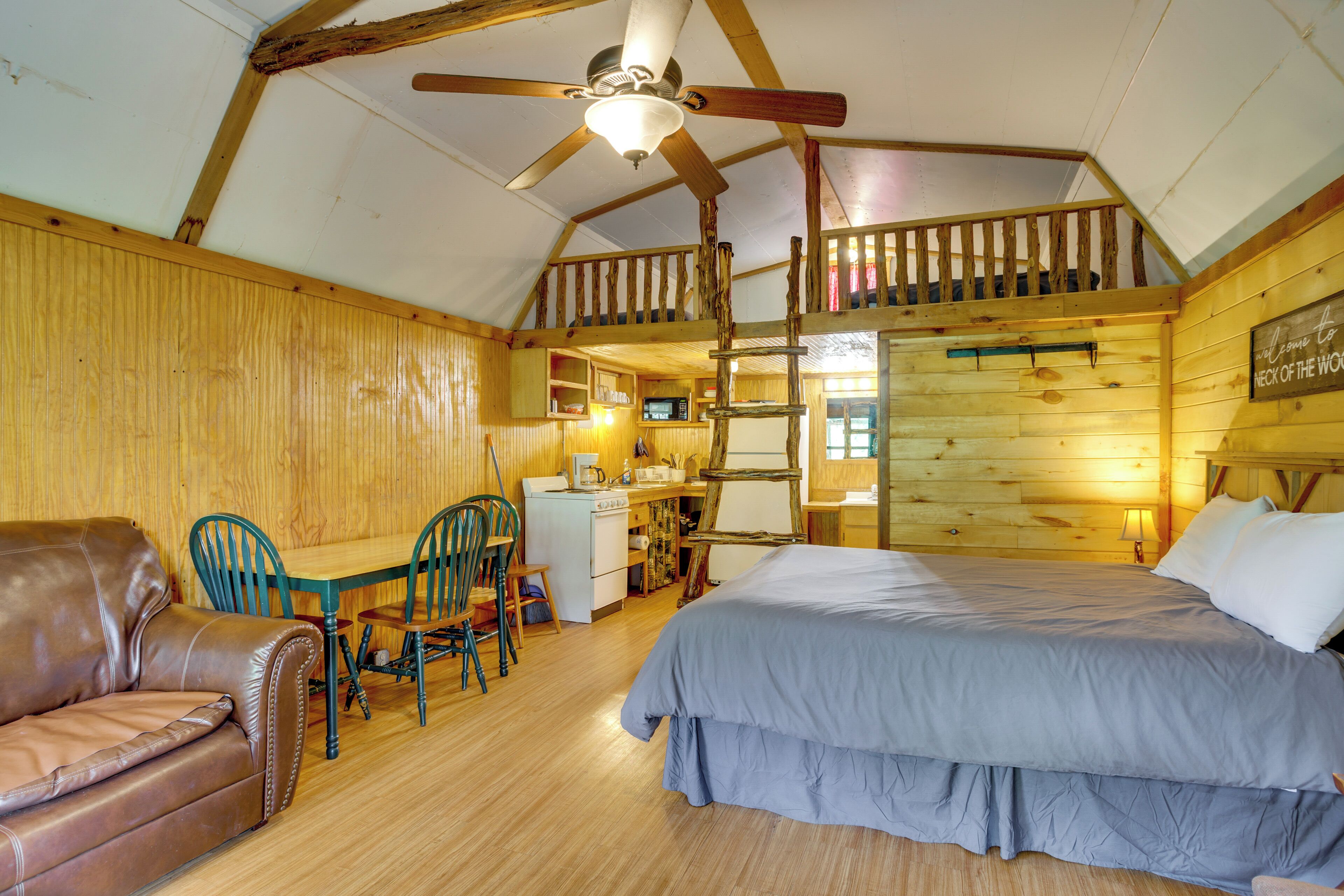WiFi, bed sheets