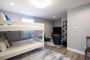 5 chambres, fer et planche à repasser, Wi-Fi gratuit
