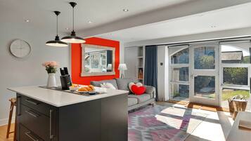 Apartment | Living room