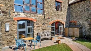 Apartment | Exterior