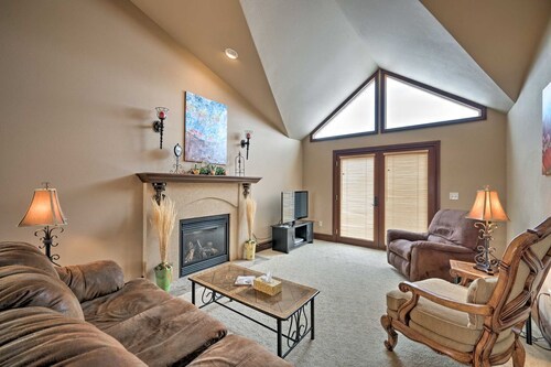  Cozy Fairway Retreat - Near Ski, Golf & Town