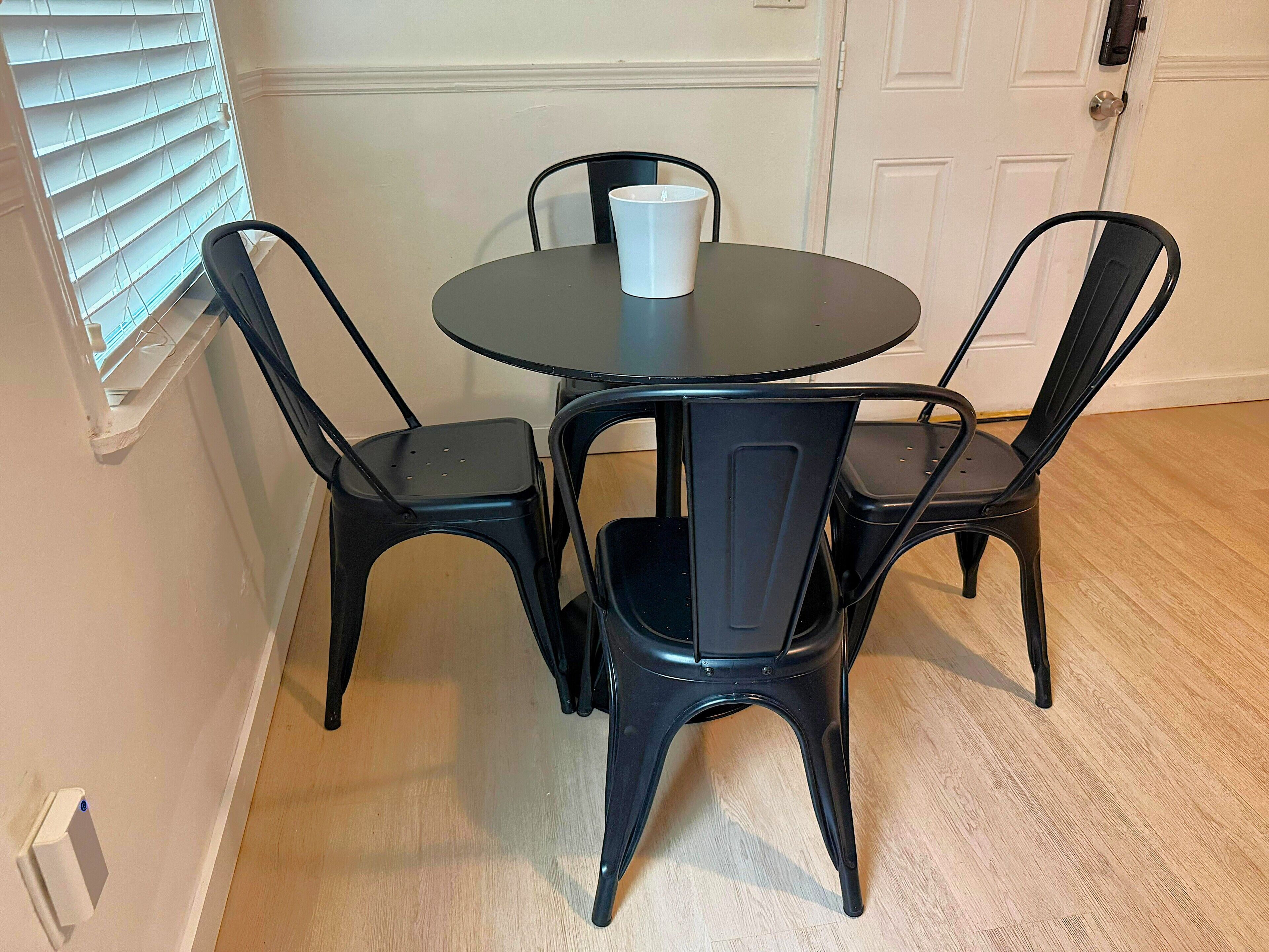 Family House | Dining room