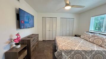 1 bedroom, iron/ironing board, free WiFi, bed sheets