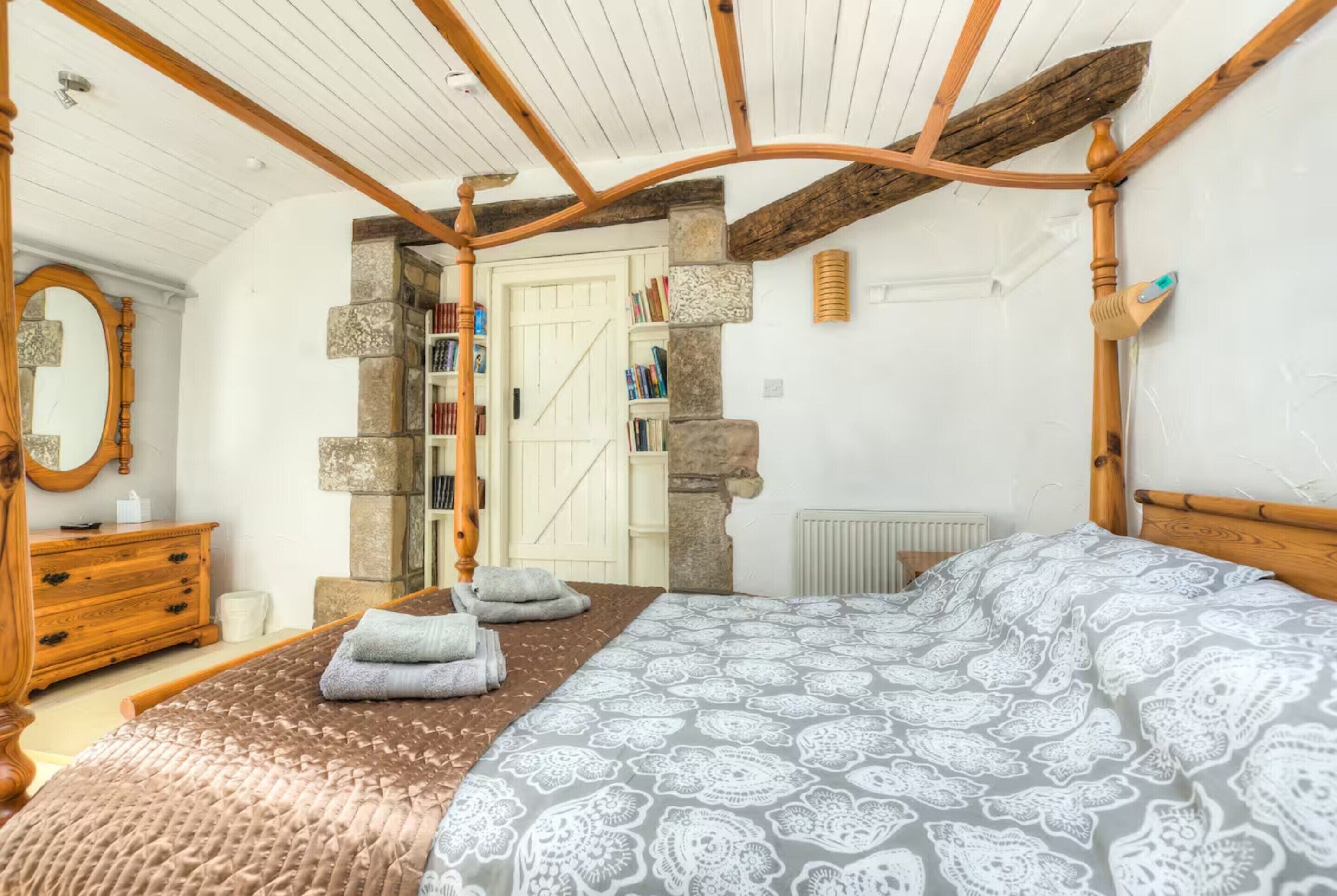 House | 2 bedrooms, iron/ironing board